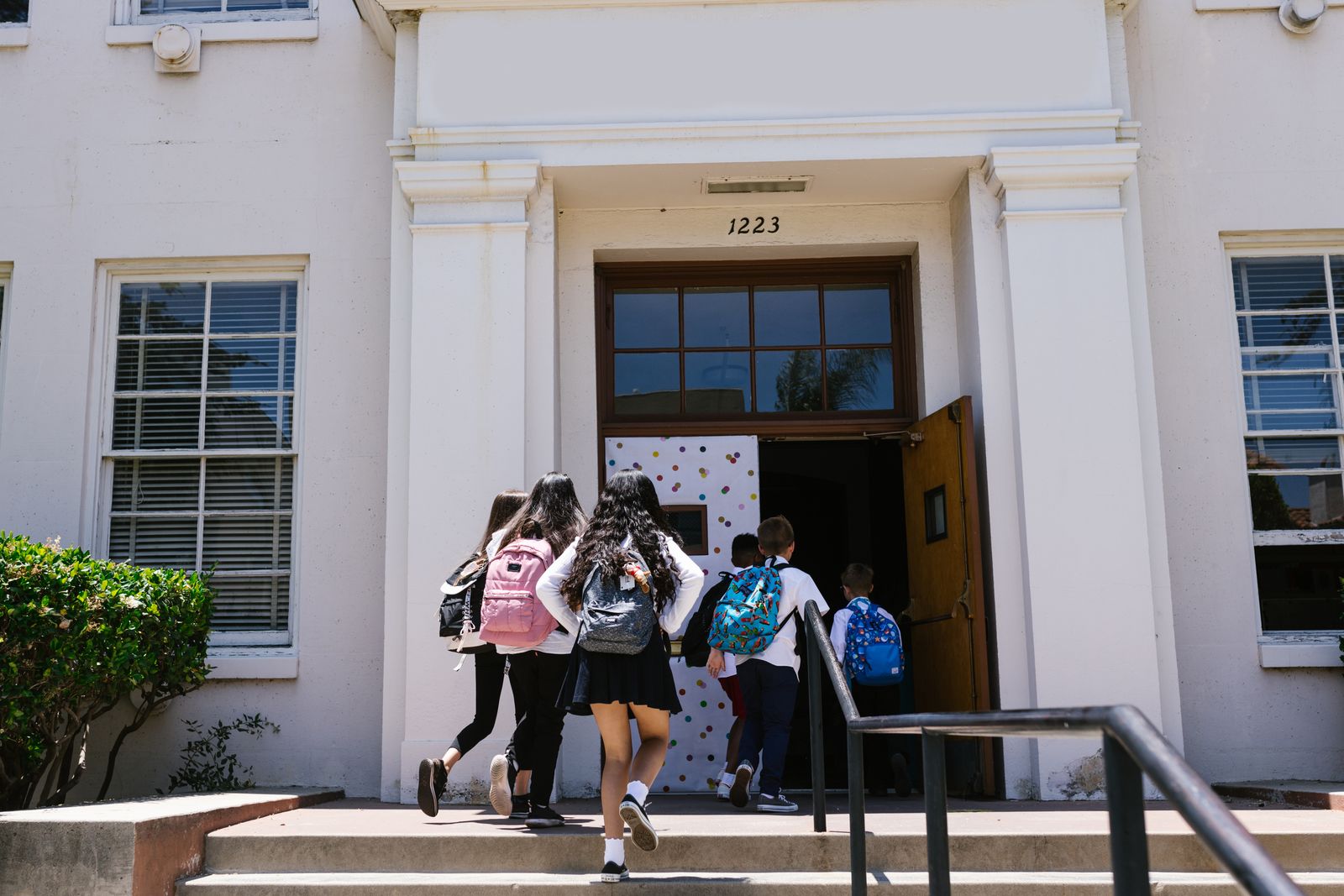 How Mobile Clinics Bring Health Care to Students
